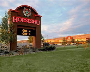 Horseshu Hotel & Casino Jackpot Esterno foto